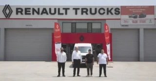 Renault Trucks Master Red EDITION’ın Türkiye’de İlk Müşteri Teslimatı