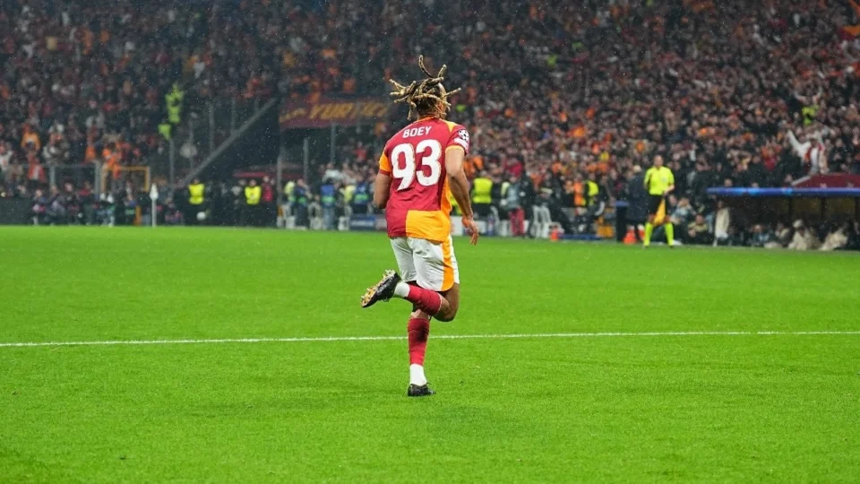Sacha Boey ilk golünü kaydetti