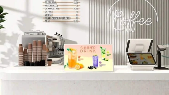 Samsung Unveils Eco-Friendly 32-inch E-Paper Display