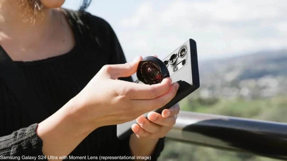 Samsung’s Revolutionary Smartphone with Interchangeable Lenses
