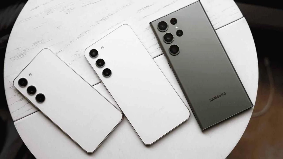 Samsung’s Software Update Policy: Comprehensive Guide