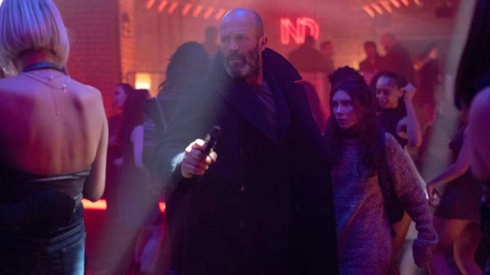 Sığınak Filmi Konusu ve Oyuncu Kadrosu