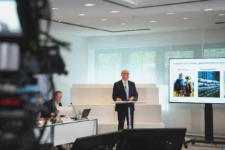 Signal Iduna CEO’su Torsten Uhlig sosyal güvenlik, emeklilik reformu ve 2030 verimlilik hedeflerini açıkladı
