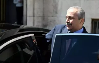 Sırrı Süreyya Önder hangi hastanede tedaviye ediliyor?