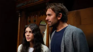 Taşacak Bu Deniz Dizisinde Adil ve Esme’nin Sakladığı Büyük Sır İzleyiciyi Ekrana Kilitliyor