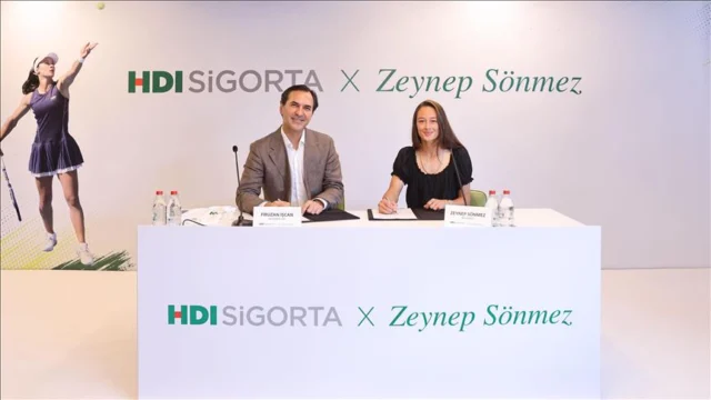 HDI Sigorta and Zeynep Sönmez sponsorship signing ceremony