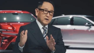 Toyota’nın elektrikli araçlara mesafeli yaklaşımı ve içten yanmalı motor stratejisi