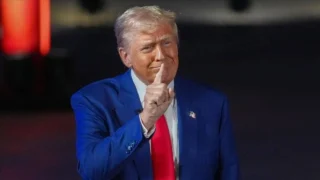 Trump’tan İran’a yeni tehdit: İkinci uçak gemisi Orta Doğu’ya sevk edilebilir