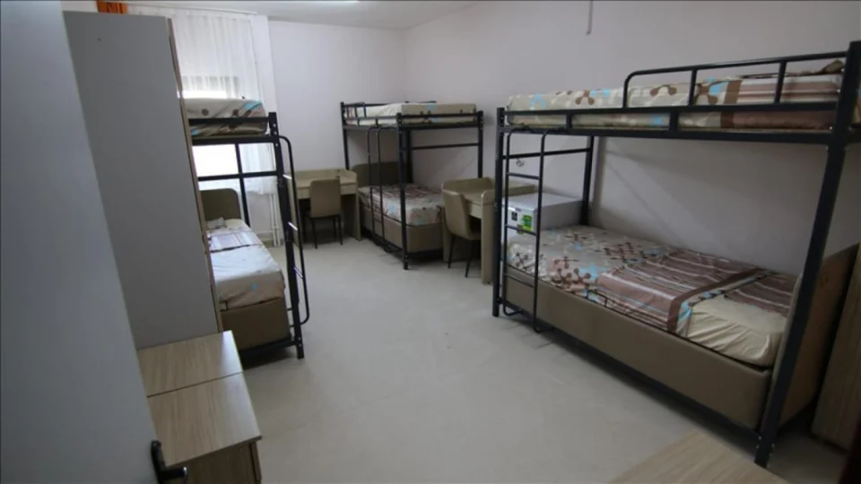 Üniversite Öğrencilerine Yurt Başvurusu Duyurusu