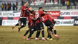 Vanspor FK, Iğdır FK’yı 3-0 mağlup ederek puanını 31’e çıkardı