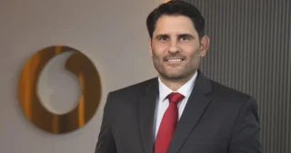 Vodafone, bulut tabanlı DNS çözümünü kendi altyapısında devreye alarak mobil internet kullanıcılarına daha düşük gecikme ve 5G’ye hazır güçlü bir deneyim sunmaya başladı