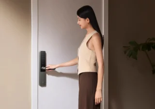 Xiaomi Smart Door Lock G100 Yapay Zekâ Destekli Akıllı Kapı Kilidi Tanıtıldı