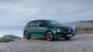 Yeni Peugeot 308 Türkiye’de: Aydınlatmalı Logo ve Gelişmiş Motor Seçenekleriyle Geliyor